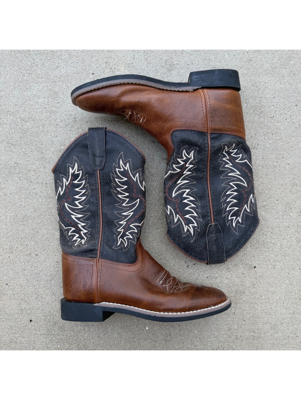 Cody James Western Cowboy Boots Mens Brown Black Leather Embroidered Classic